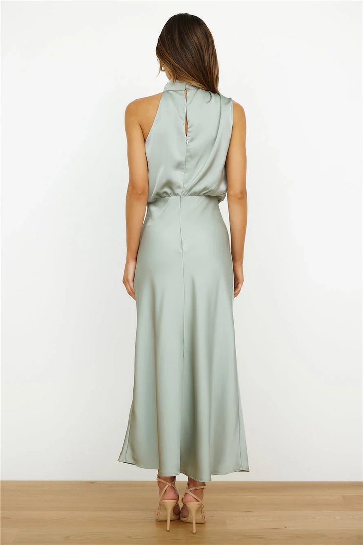 Sara™ | Vestido Escote Americano