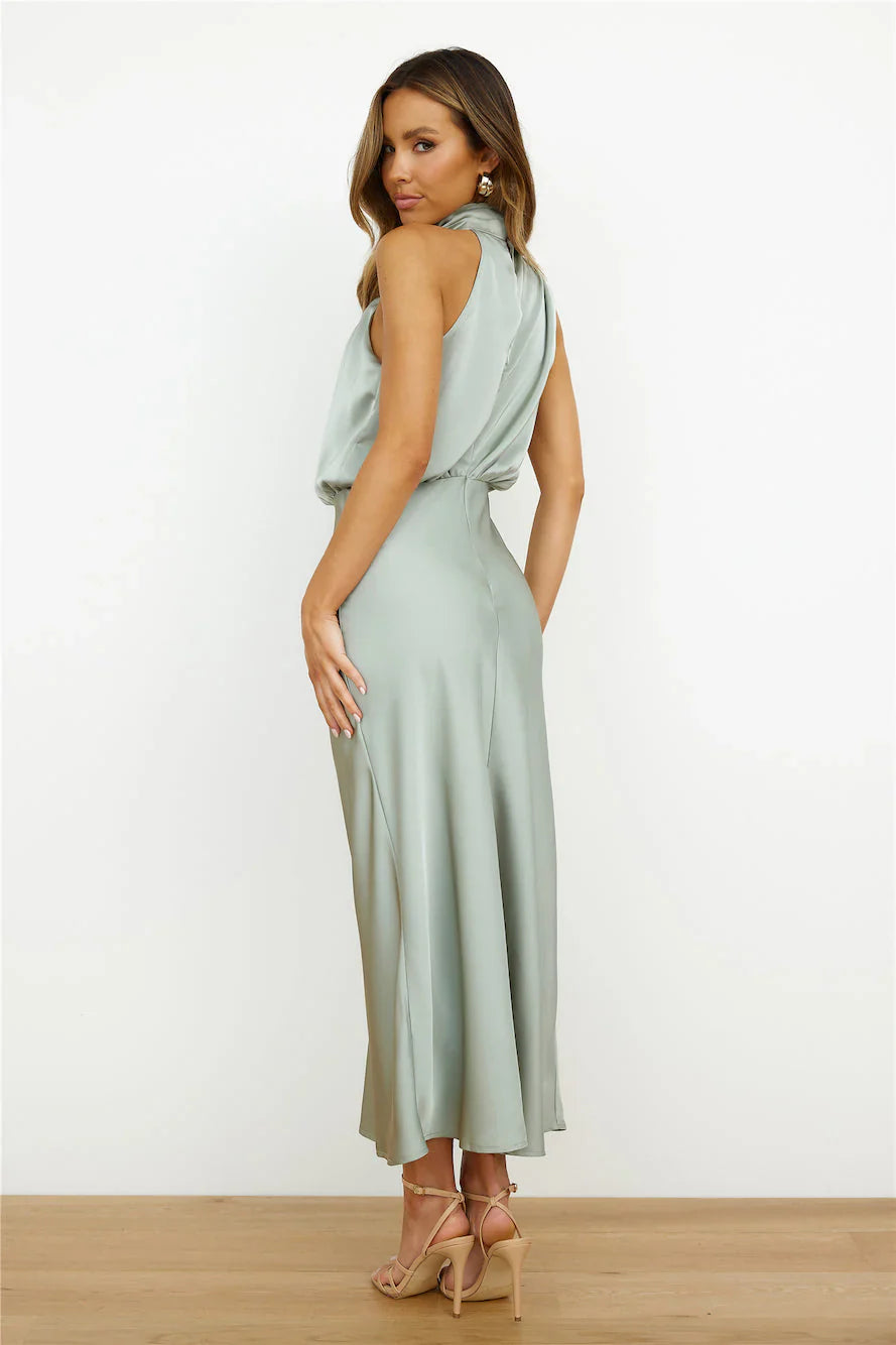 Sara™ | Vestido Escote Americano