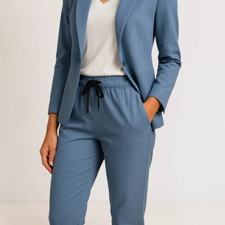 Julia™ | Elegancia minimalista discreta