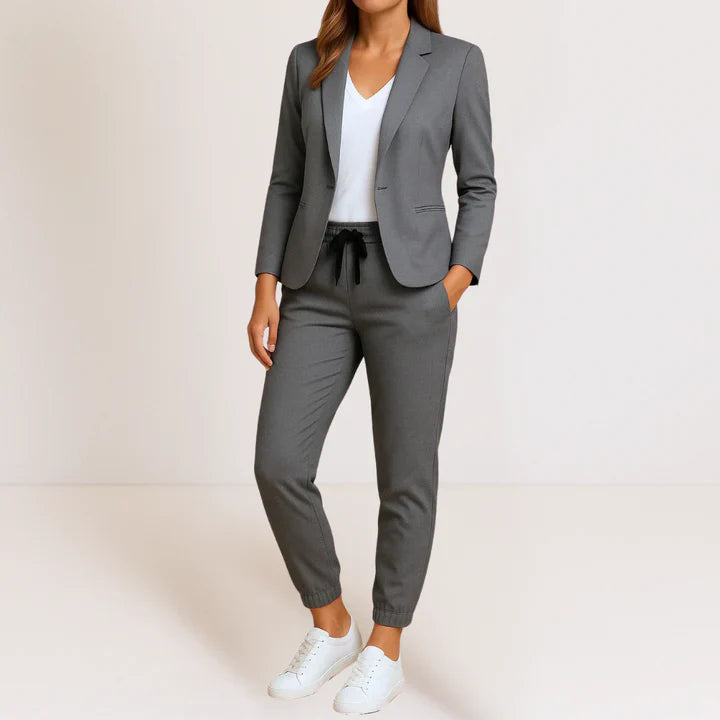 Julia™ | Elegancia minimalista discreta