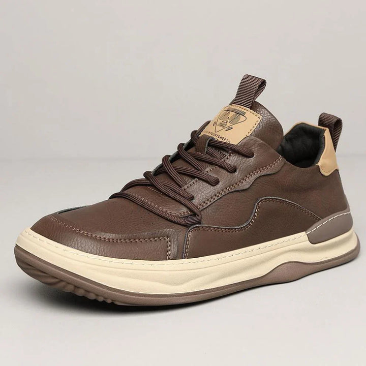 Laia™ | Zapatillas de piel sintética noble