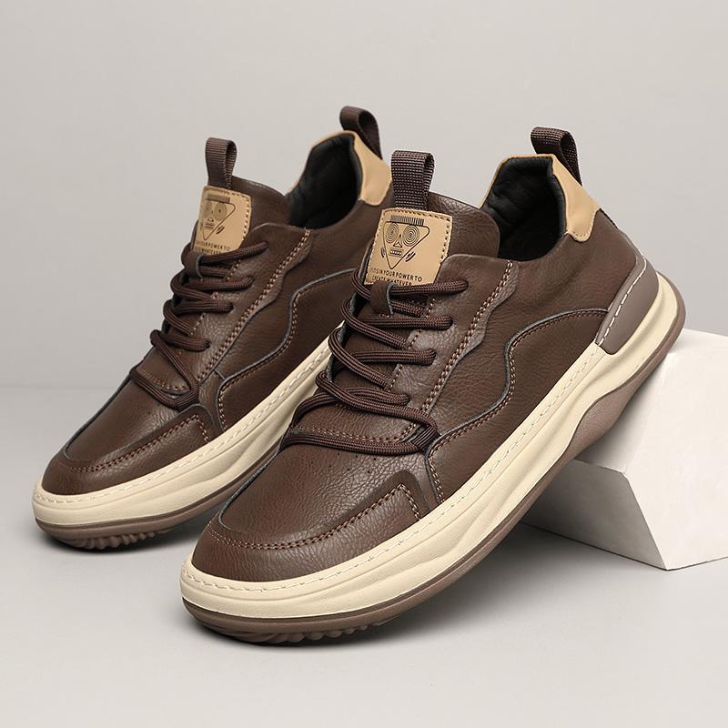 Laia™ | Zapatillas de piel sintética noble