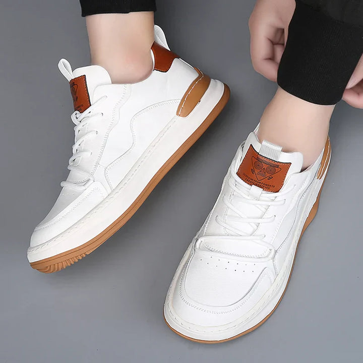 Laia™ | Zapatillas de piel sintética noble