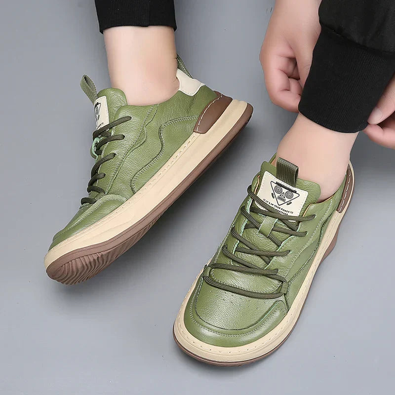 Laia™ | Zapatillas de piel sintética noble