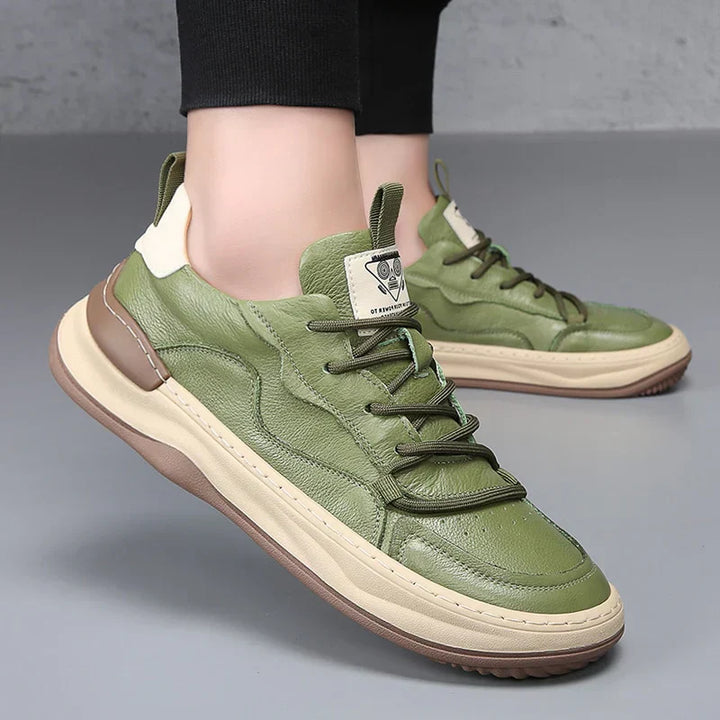 Laia™ | Zapatillas de piel sintética noble