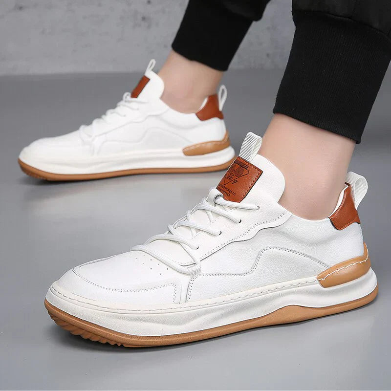 Laia™ | Zapatillas de piel sintética noble