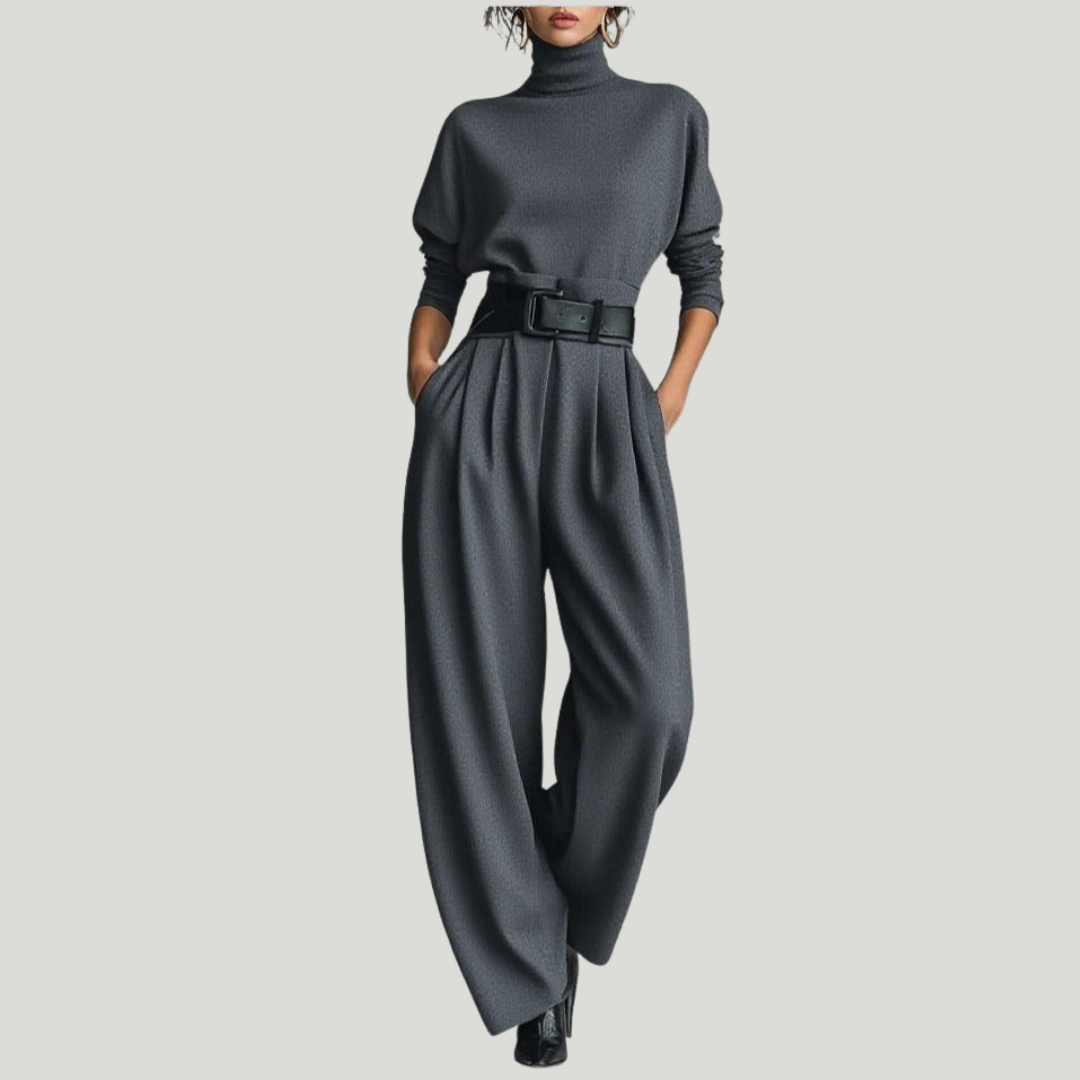 Sofía™ | Cuello Alto y Pantalón Recto