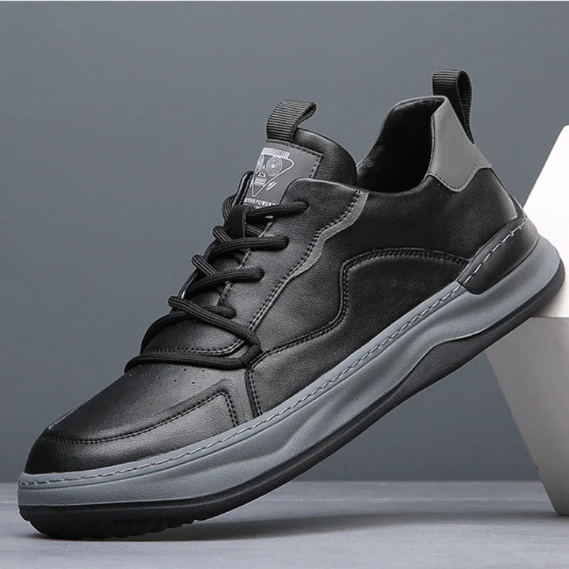 Laia™ | Zapatillas de piel sintética noble