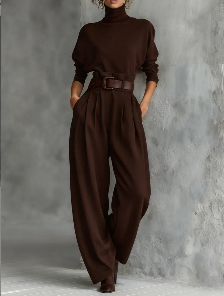 Sofía™ | Cuello Alto y Pantalón Recto