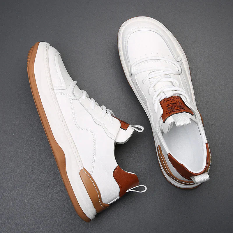 Laia™ | Zapatillas de piel sintética noble