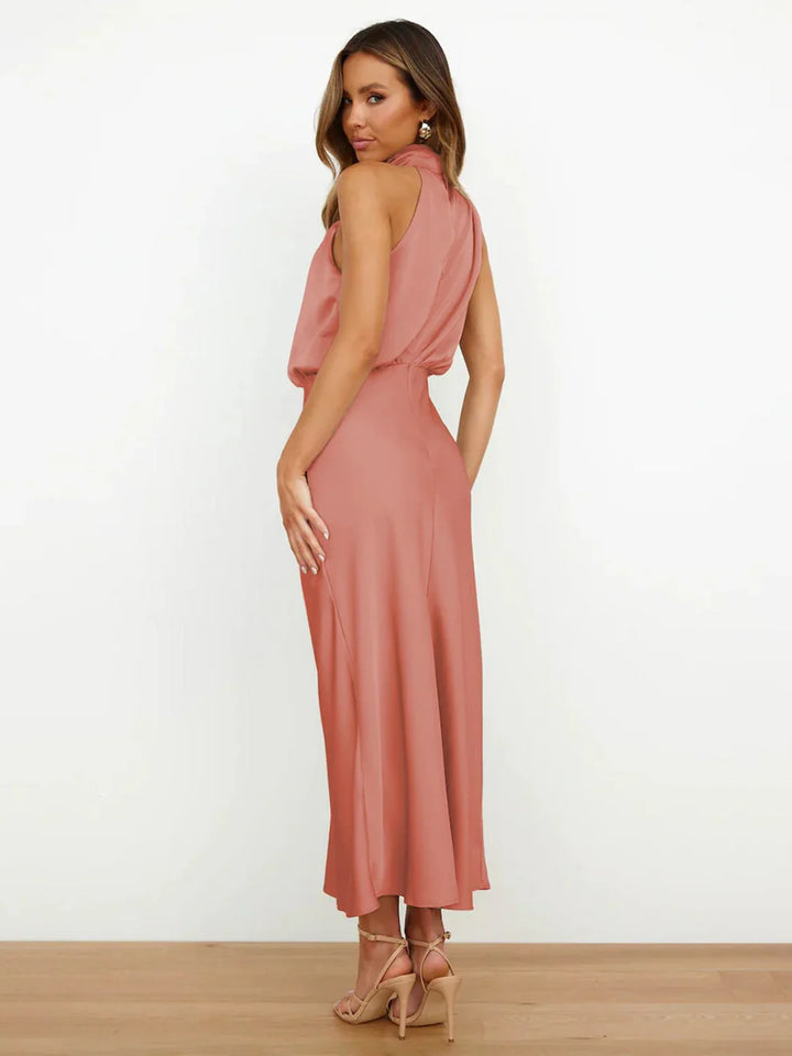 Sara™ | Vestido Escote Americano