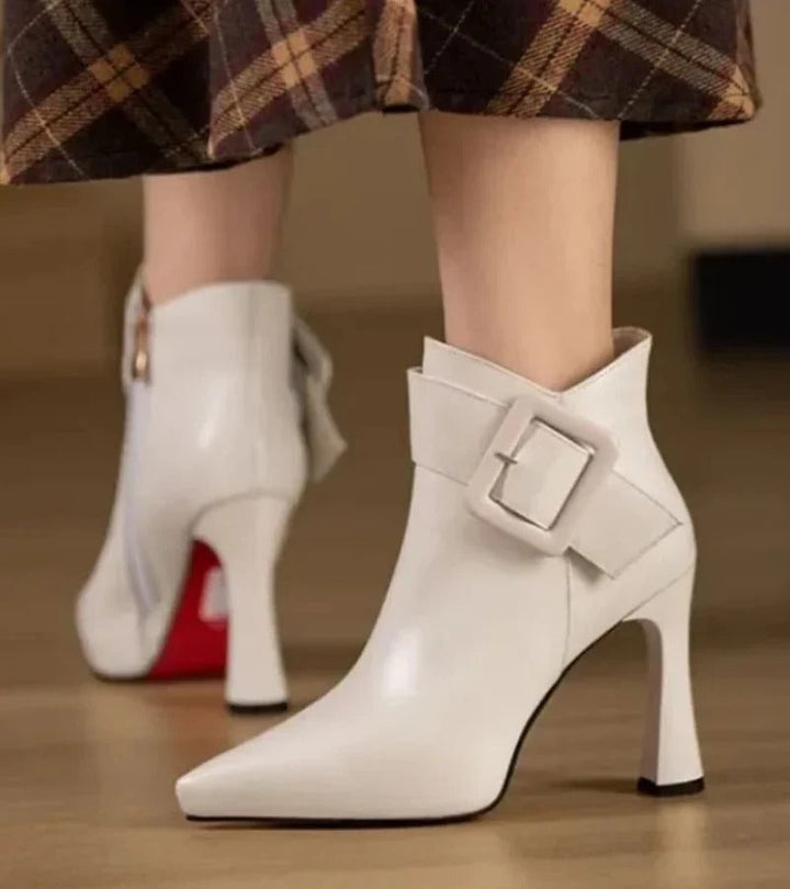 Emma™ | Botines Tacón Hebilla
