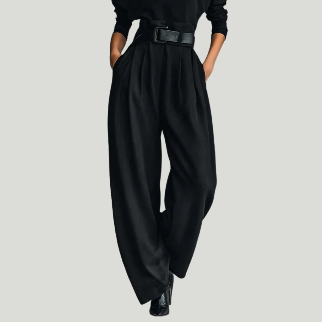 Sofía™ | Cuello Alto y Pantalón Recto