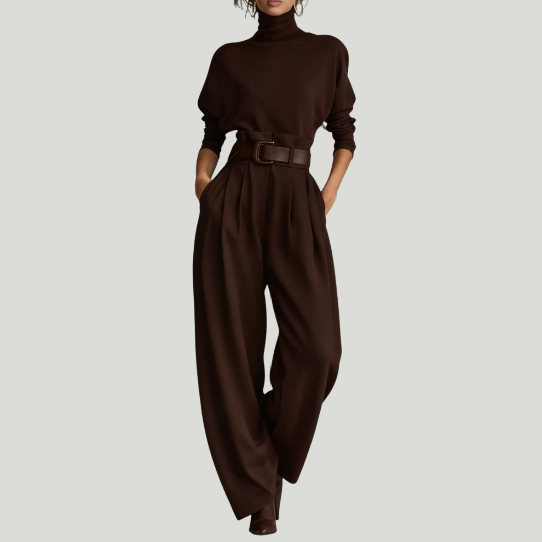 Sofía™ | Cuello Alto y Pantalón Recto